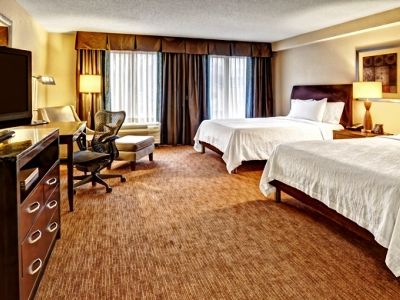 Hilton Garden Airport Hotel Nashville